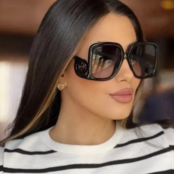 NEW GG1326S 001 58 GUCCI GG1326S BLACK BUTTERFLY SHAPE SUNGLASSES GUCCI - Picture 1 of 4
